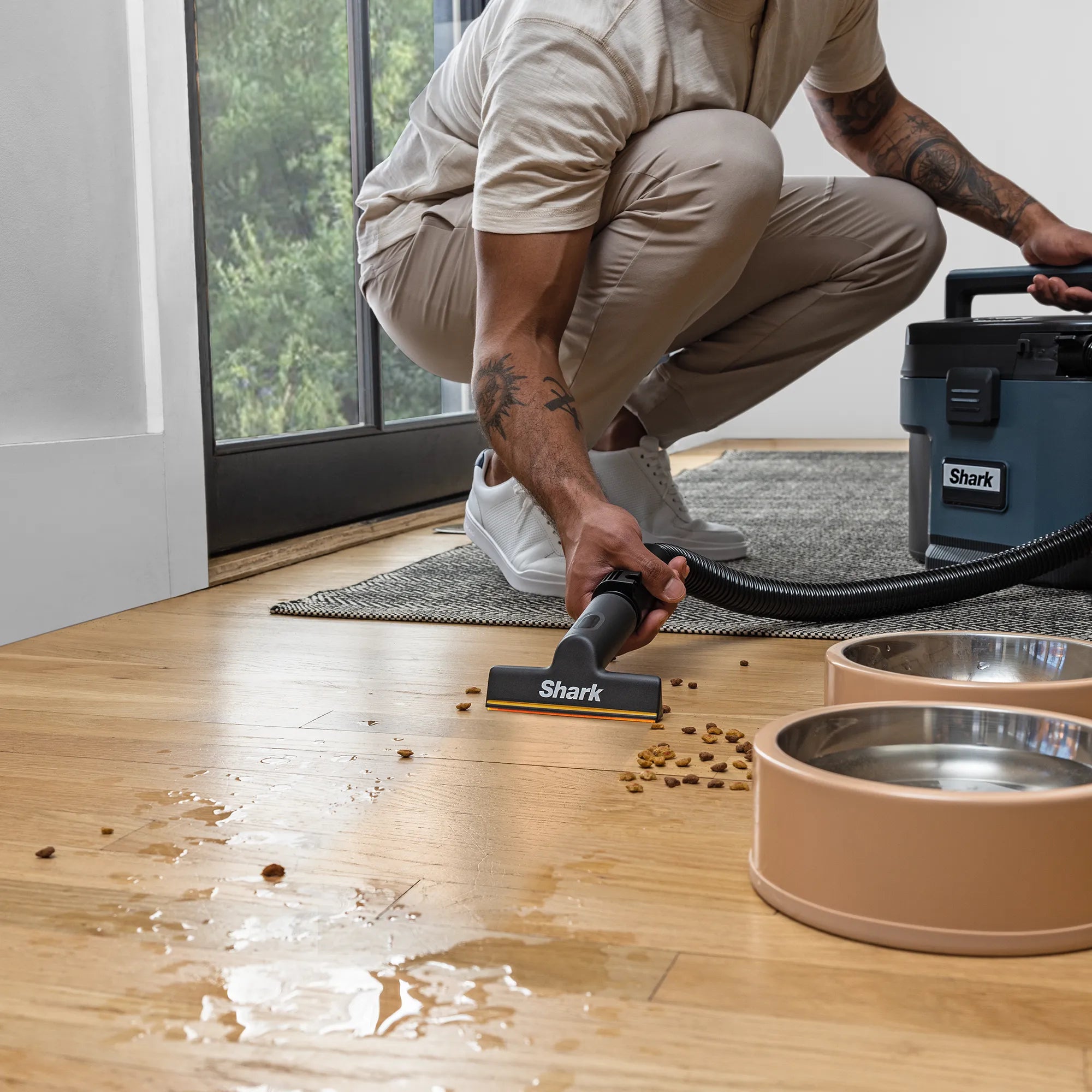 Shark MessMaster Wet/Dry Vacuum